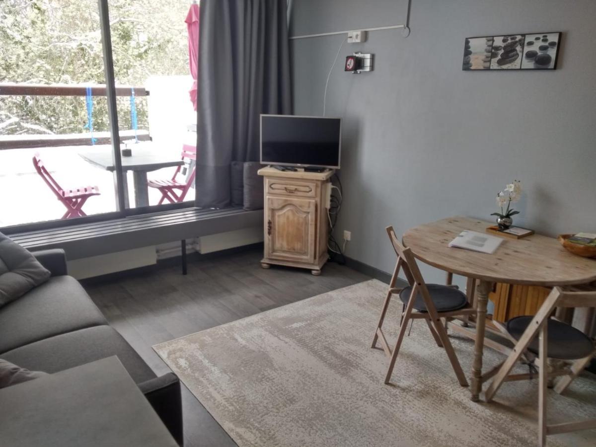 Studio Au Coeur Des Volcans D Auvergne - Murol Εξωτερικό φωτογραφία